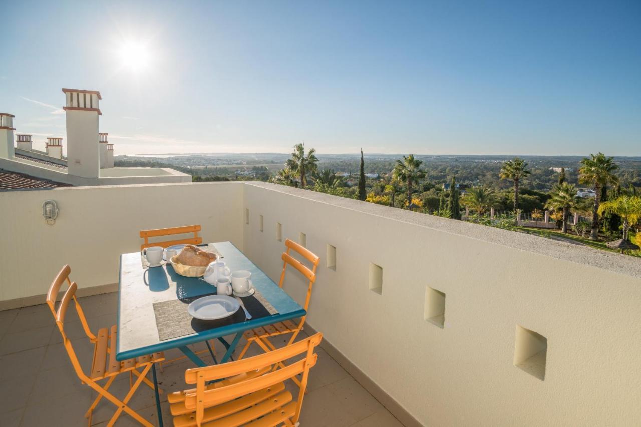 Вилла Portimao Elegant House With Pool By Homing Экстерьер фото